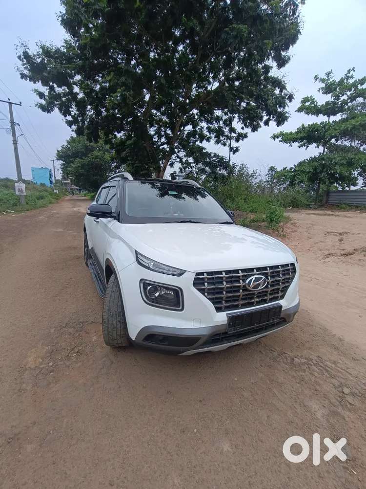 Hyundai Venue Sx Turbo Well Maintained With Good Mileage