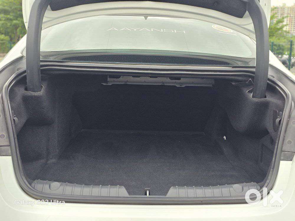 Jaguar Xf Petrol 2.0, 2019, Petrol