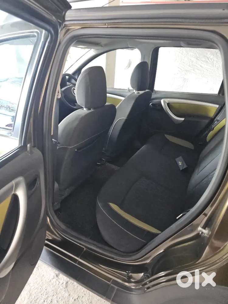 Renault Duster Rxl 110pcs Adventure Model Showroom Condition. Call Me.