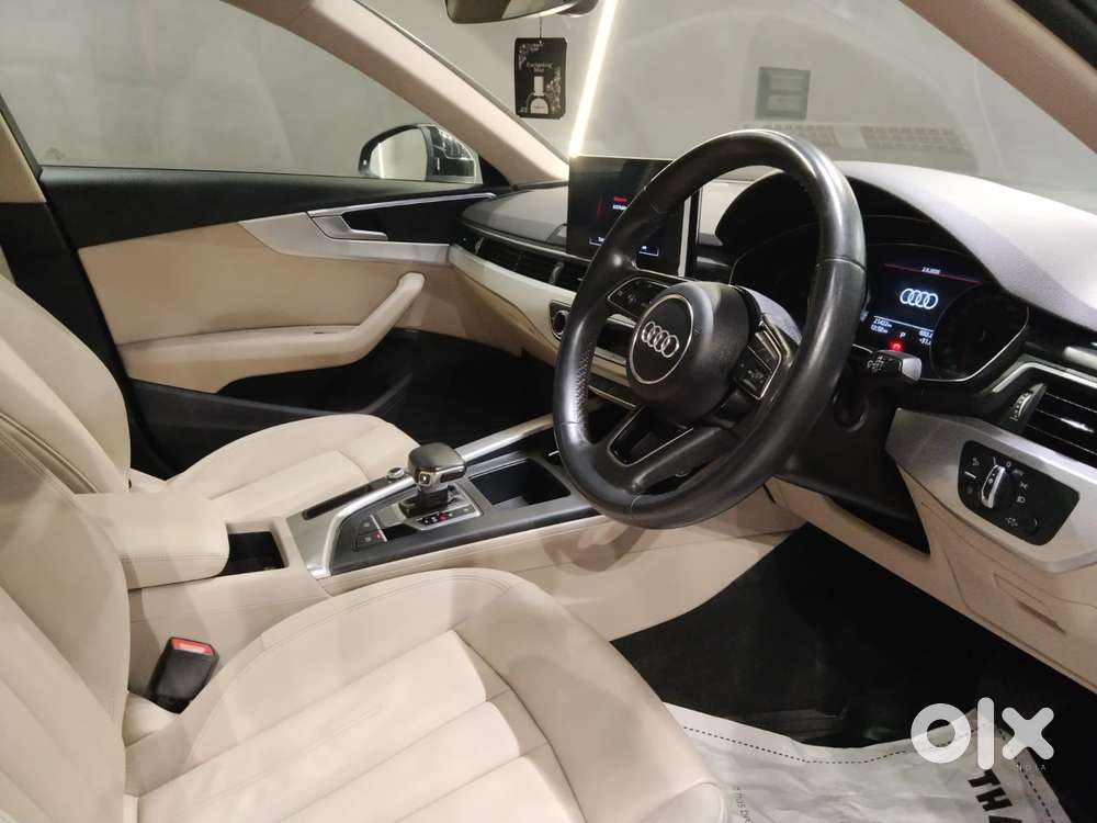 Audi A4 2.0 Premium Plus 40 Tfsi, 2022, Petrol