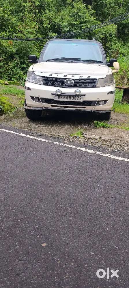 Tata Safari Storme