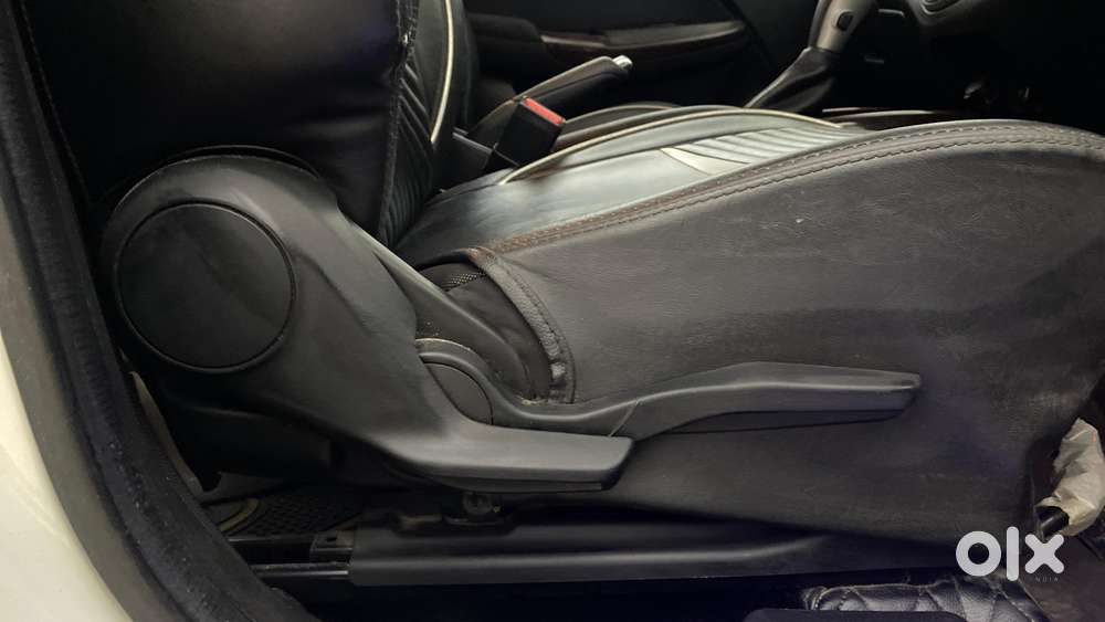 Maruti Suzuki Baleno Zeta Cvt, 2021, Petrol