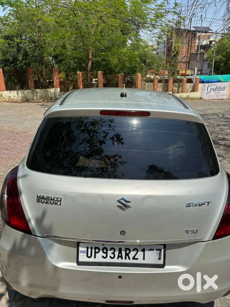 Maruti Suzuki Swift 2015 Petrol 68500 Km Driven
