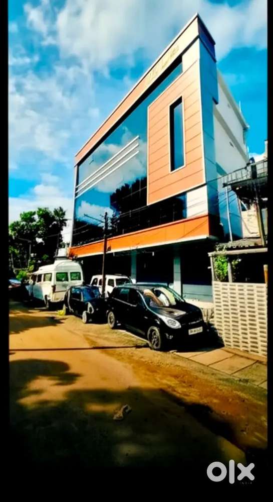 Brand new commercial building for sale near vyttila