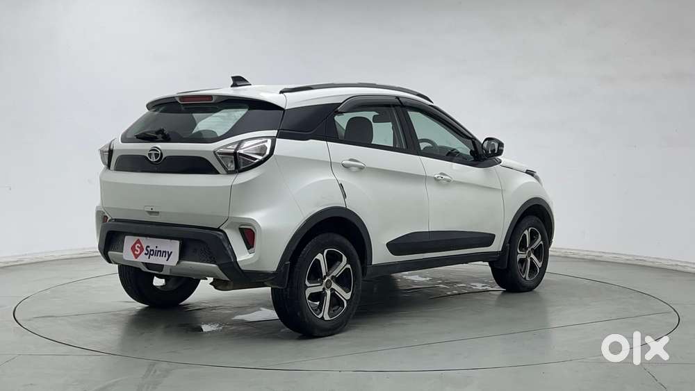 Tata Nexon Xz Plus (hs), 2022, Petrol