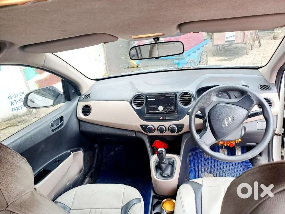 Hyundai Xcent 2015