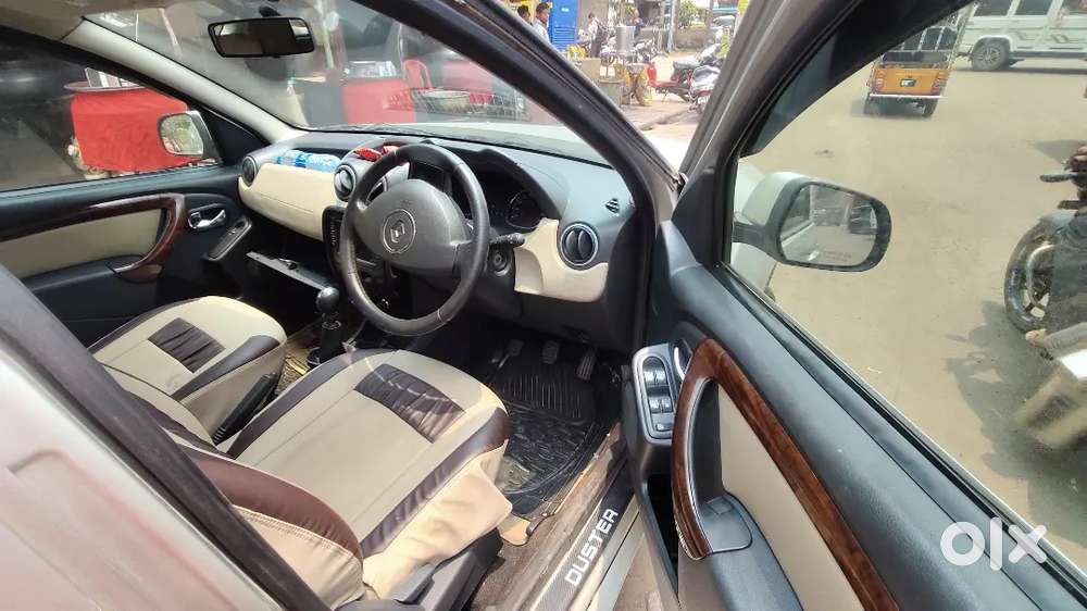 Renault Duster Rxz Top Model