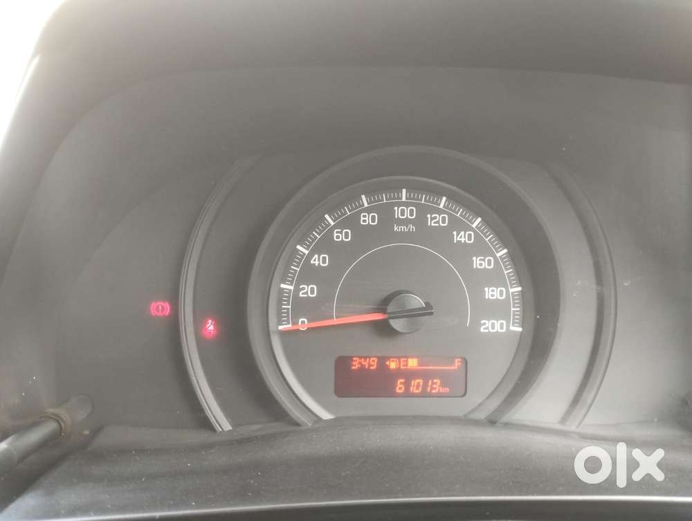 Maruti Suzuki Swift 1.2 Lxi (o), 2020, Petrol