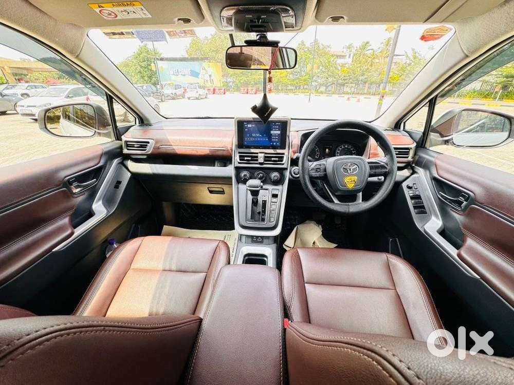 Toyota Innova Hycross 2.0 Gx 7 Str, 2024, Petrol
