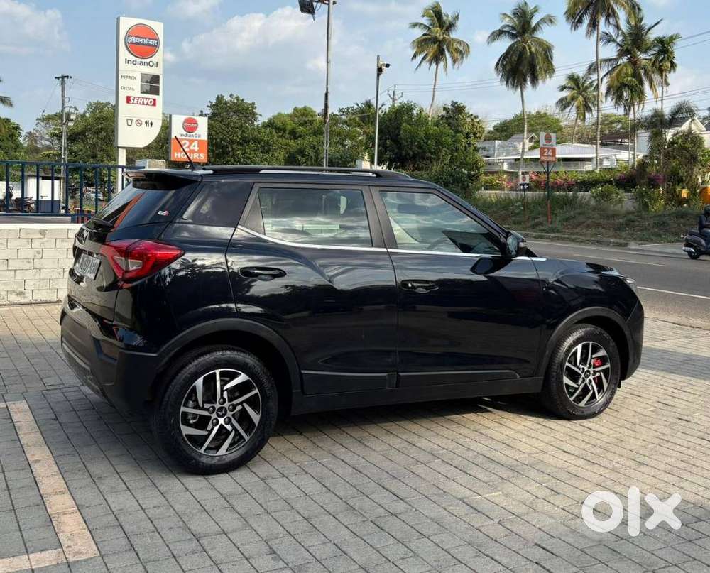 Mahindra Xuv300 W8 Option, 2022, Petrol