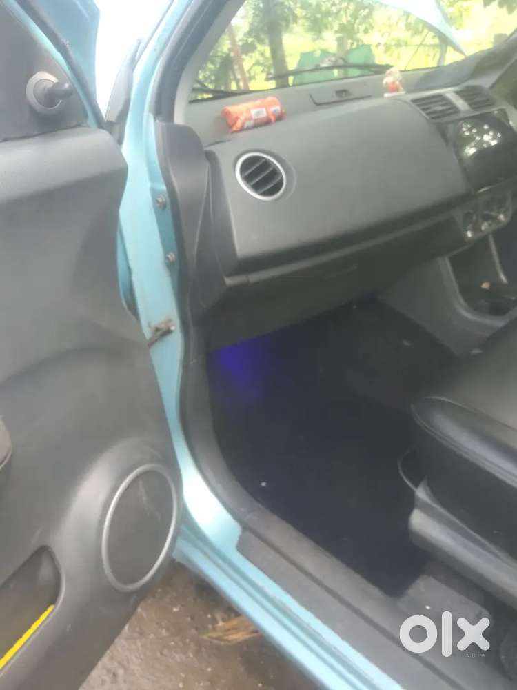 Swift Maruti Suzuki 2007 Petrol Manual