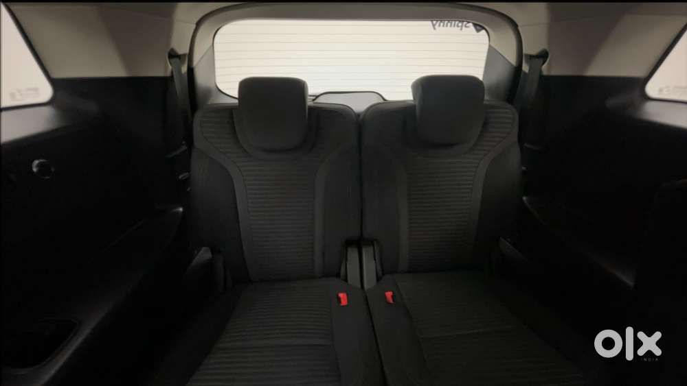 Mahindra Xuv700 2.2 Ax 5 Diesel At 7 Str, 2022, Diesel