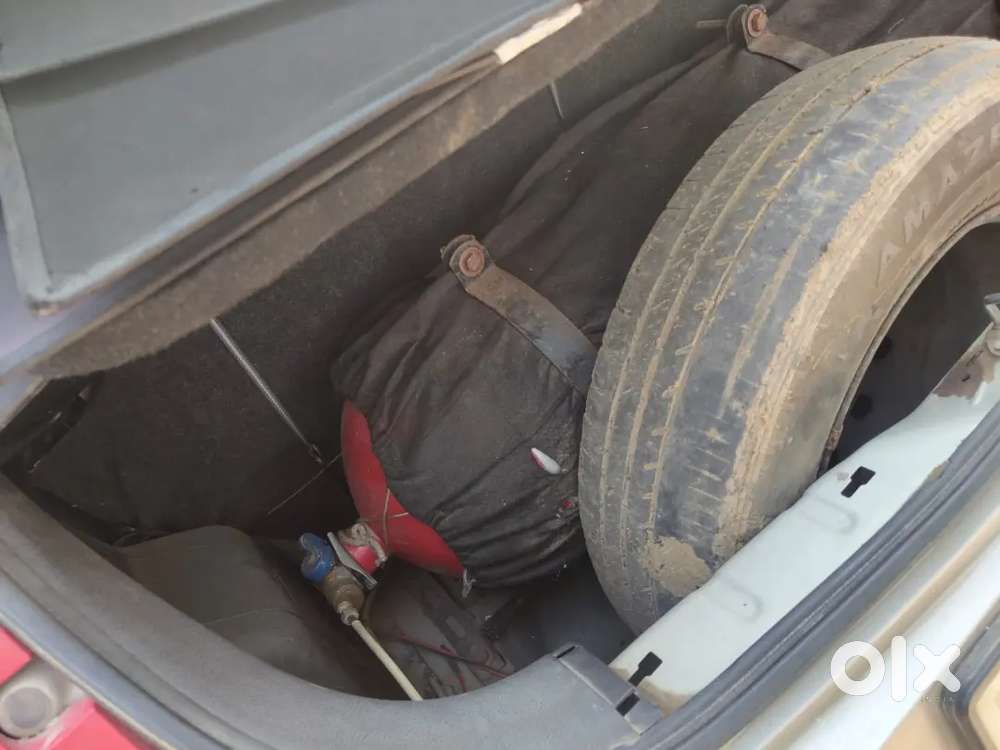 Maruti Suzuki Swift 2012