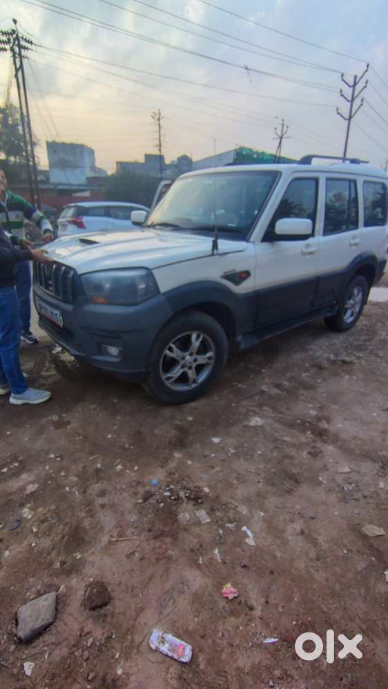 Mahindra Scorpio S6 Plus 7 Seater, 2016, Diesel