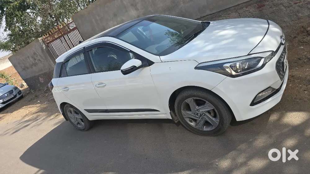 Good Condition Asian Tyre New Battery New