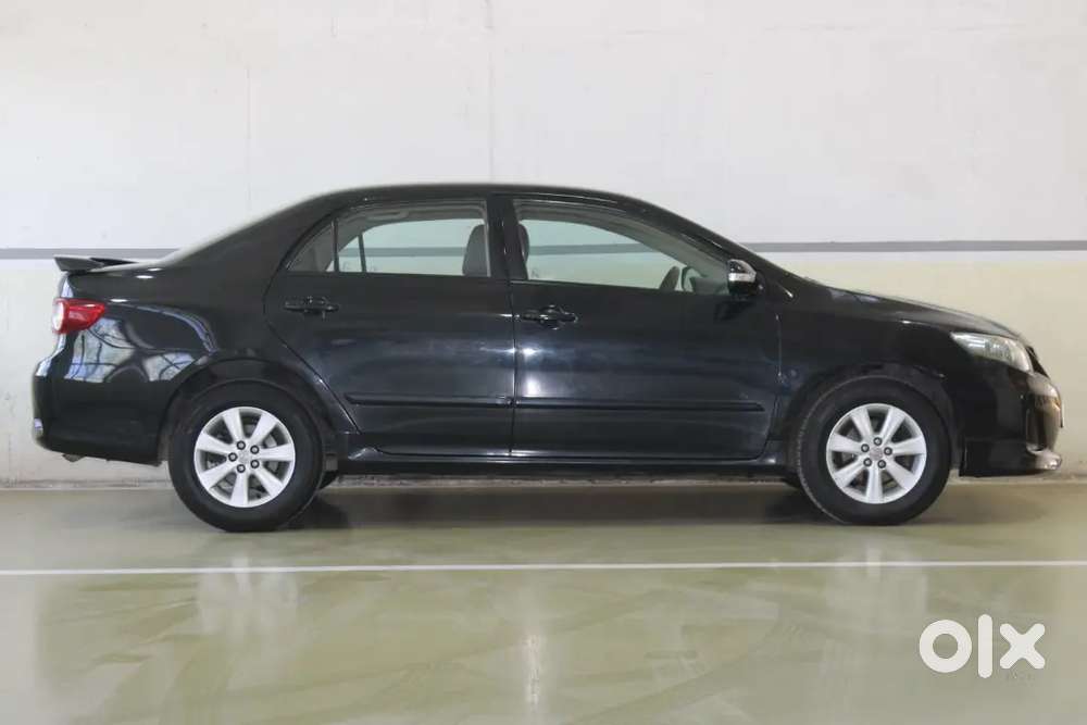 Corolla Altis Aero Model 2012