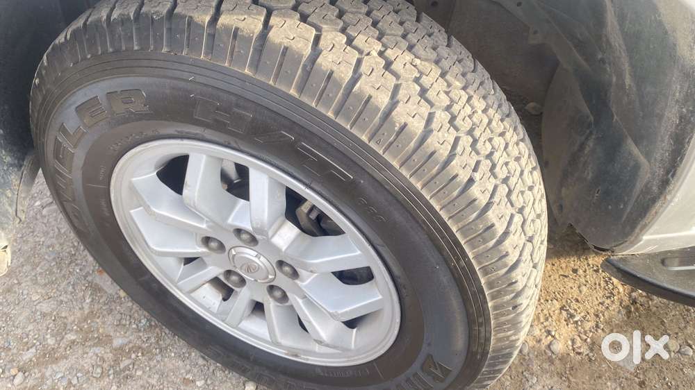 Mahindra Tuv 300 Plus P8, 2016, Diesel