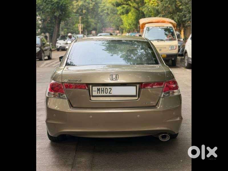 Honda Accord 2.4 Elegance Automatic, 2011, Petrol