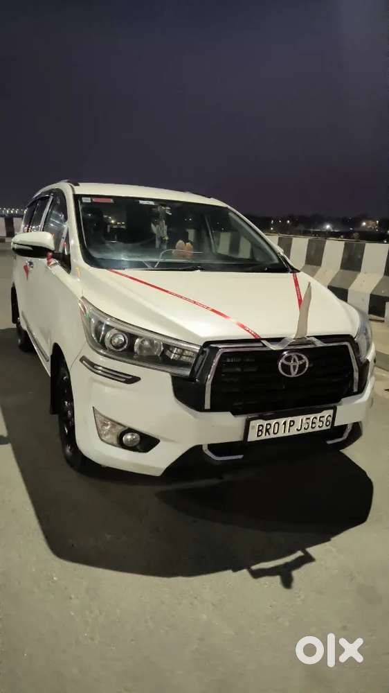 Toyota Innova Hycross 2018