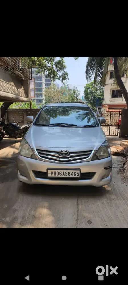Toyota Innova Hycross 2009 Diesel 185000 Km Driven
