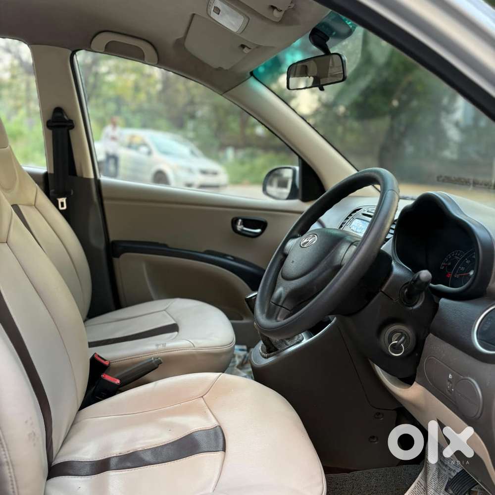 Hyundai I10 Sportz, 2012, Petrol