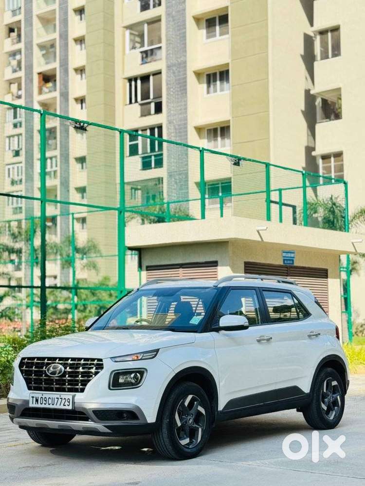 Hyundai Venue Sx+ At, 2020, Petrol