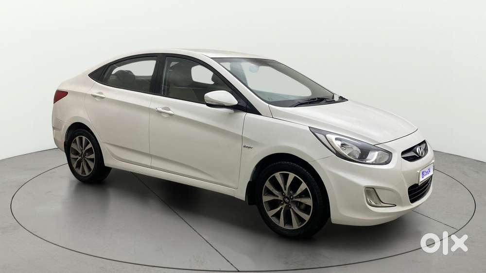 Hyundai Verna Fluidic 1.6 Vtvt Sx, 2014, Petrol