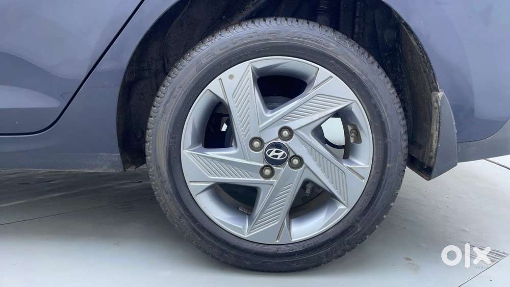 Hyundai Verna 1.5 Sx Ivt, 2022, Petrol