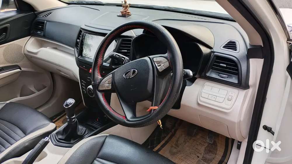 Mahindra Xuv300 2021 ..jun. Petrol Well Maintained