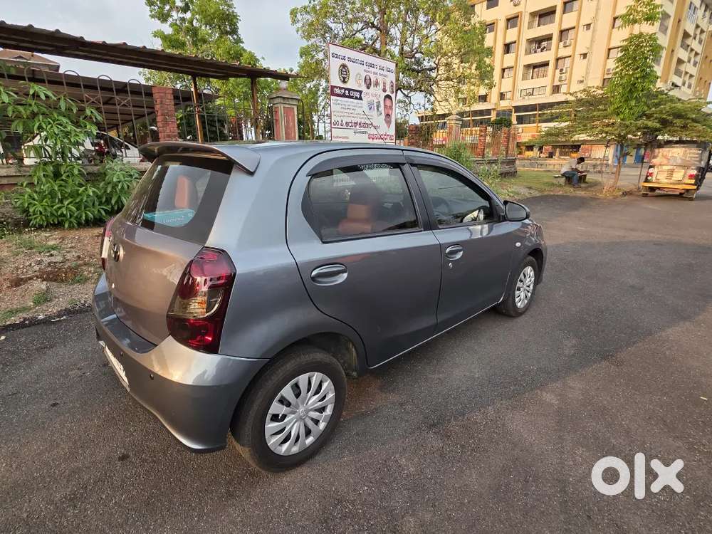 Car Toyota Etios Liva Diesel