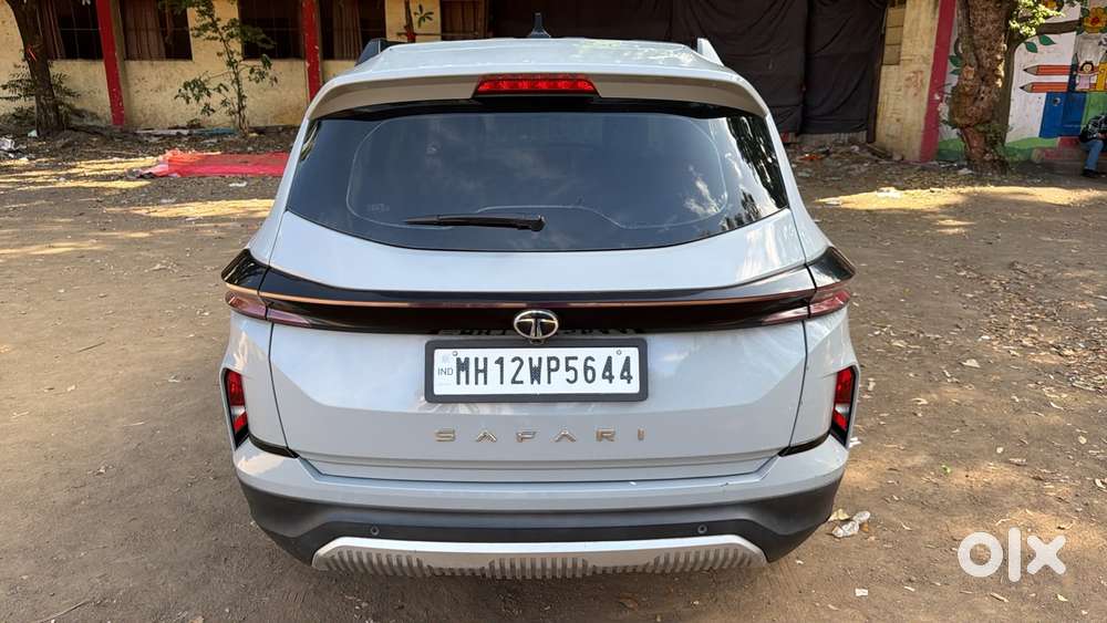 Tata Safari Pure Plus, 2024, Diesel