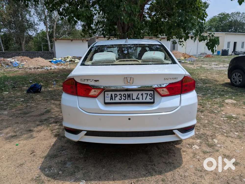 Honda City 2022 Petrol Well Maintained