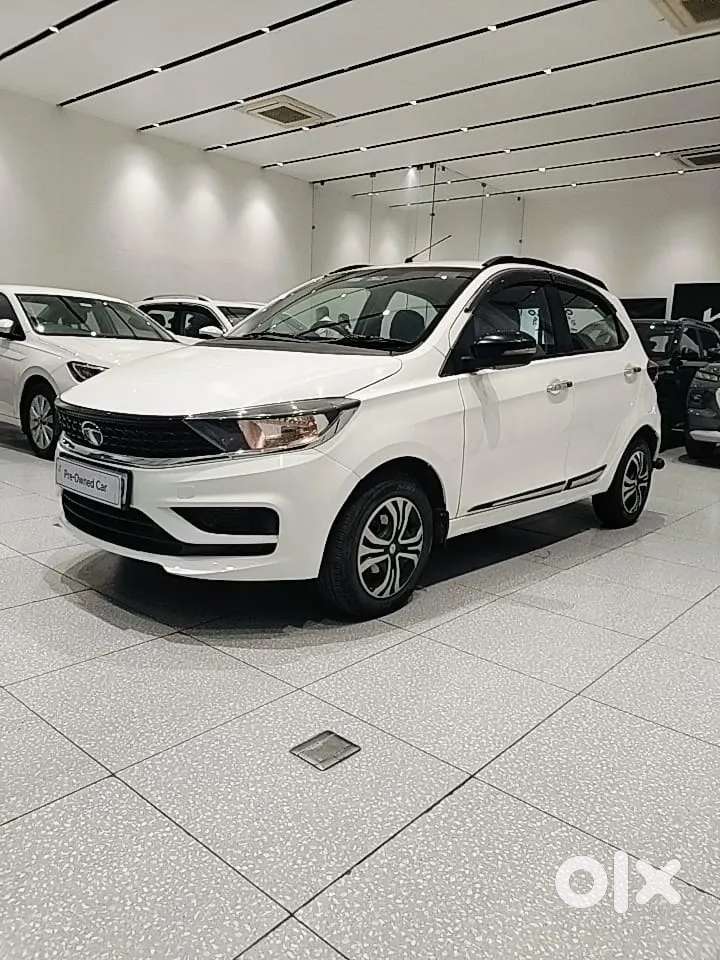 Tata Tiago 1.05 Revotorq Xt, 2023, Petrol