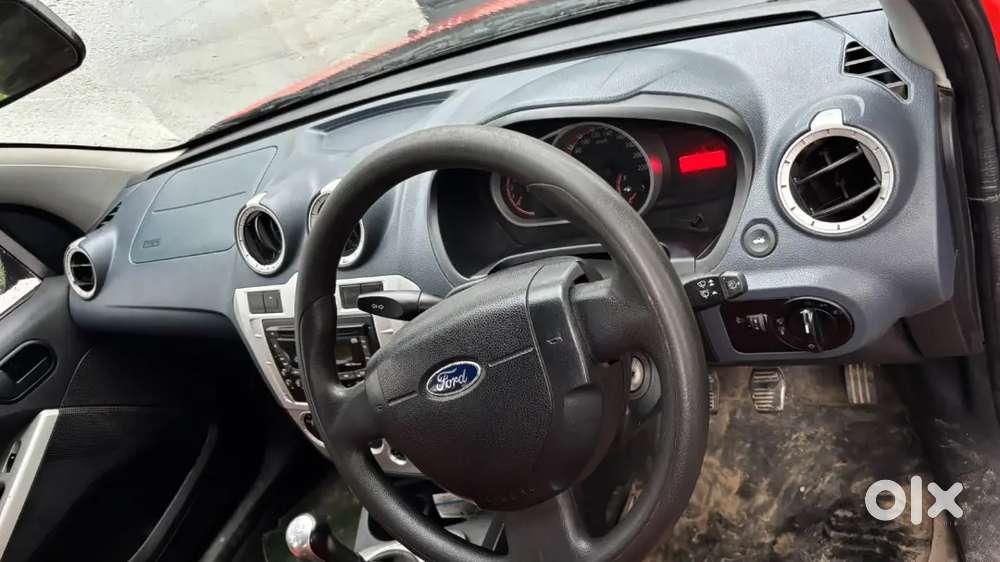 Ford Figo Titanium 2014 Diesel