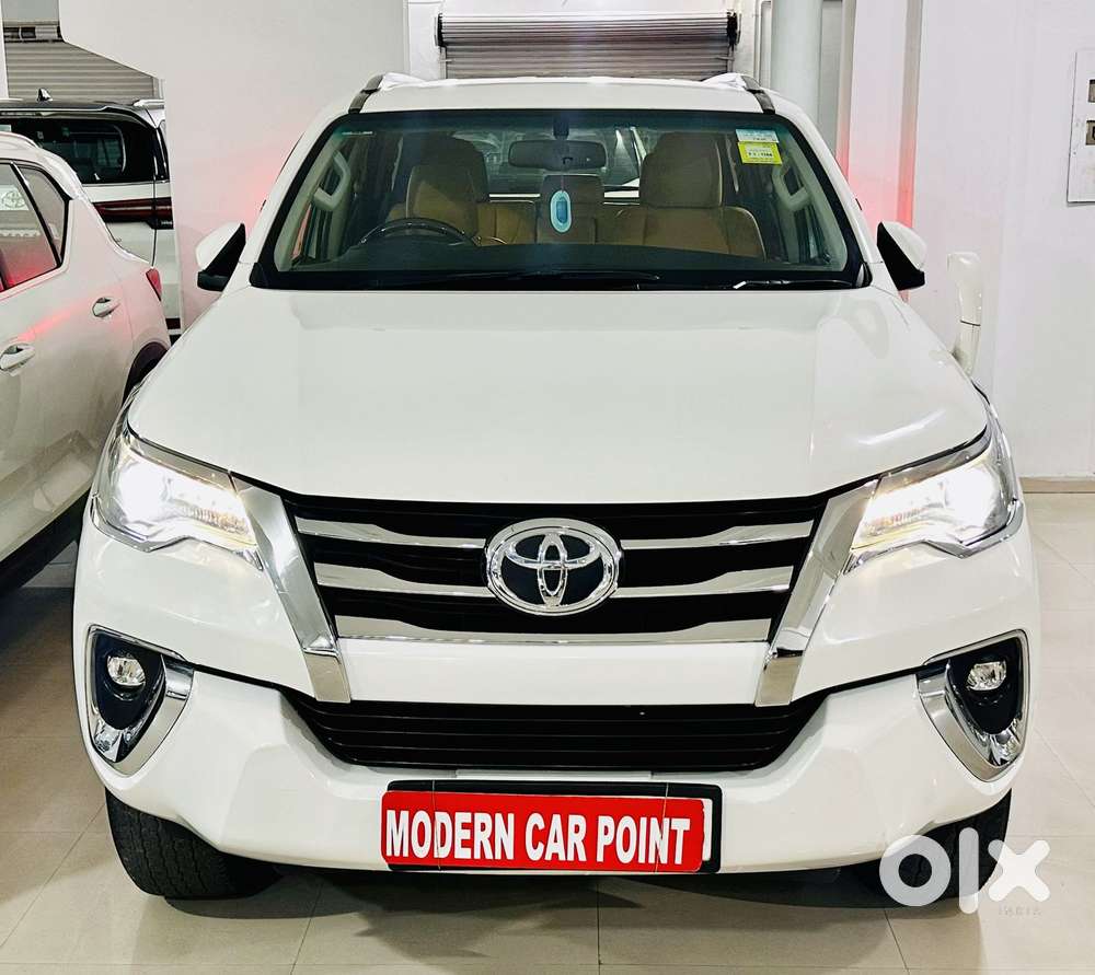 Toyota Fortuner 4x2 At 2.8 Diesel, 2021, Diesel