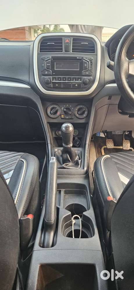 Maruti Suzuki Brezza 1.5 Lxi Smart Hybrid, 2020, Petrol