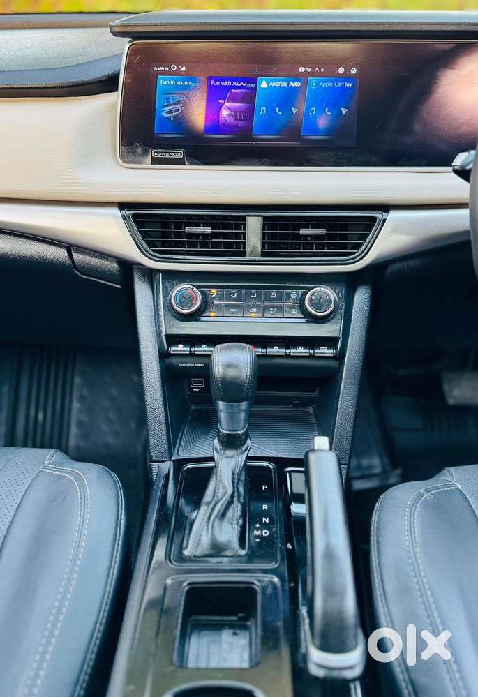 Mahindra Xuv700 2.2 Ax 7 Diesel At Str, 2022, Diesel