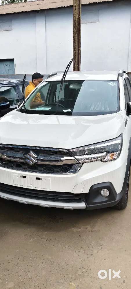 Maruti Suzuki Xl6 2025 Petrol 35000 Km Driven