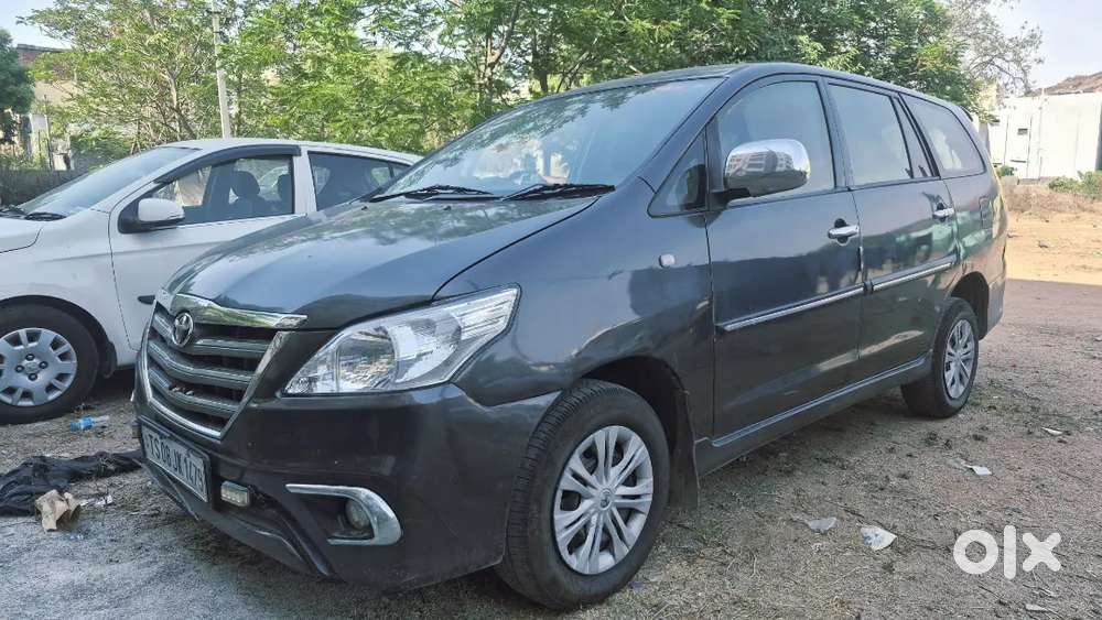 Toyota Innova 2012 Diesel 265000 Km Driven