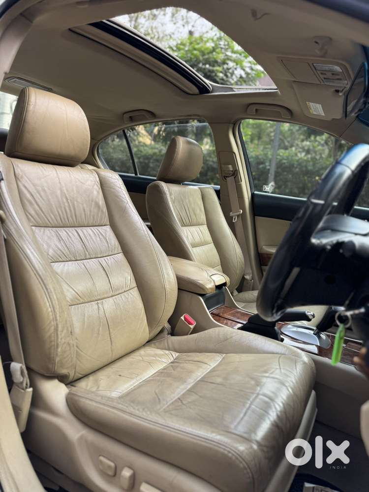 Honda Accord 2.4 Vti-l Automatic, 2012, Cng & Hybrids