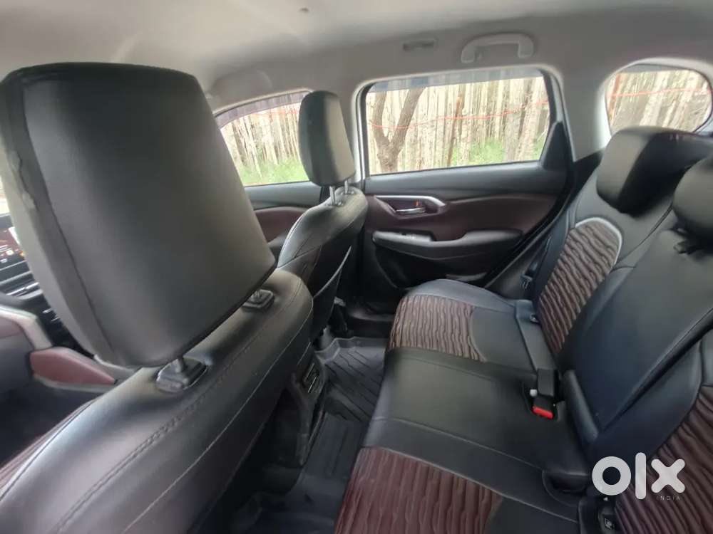 Maruti Suzuki Grand Vitara 2024 Petrol 9849 Km Driven