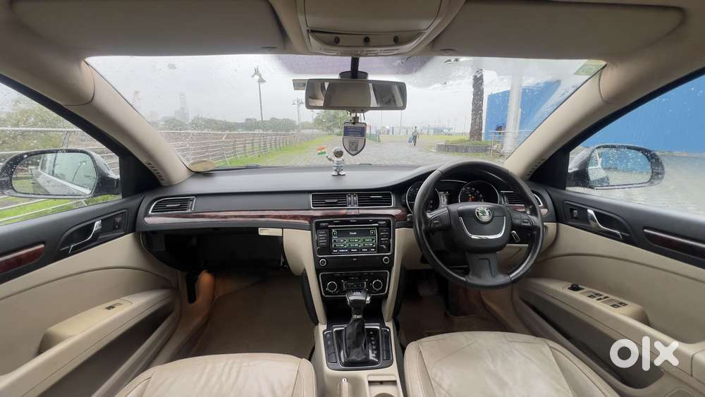 Skoda Superb Elegance Tdi 2.0 At, 2011, Diesel
