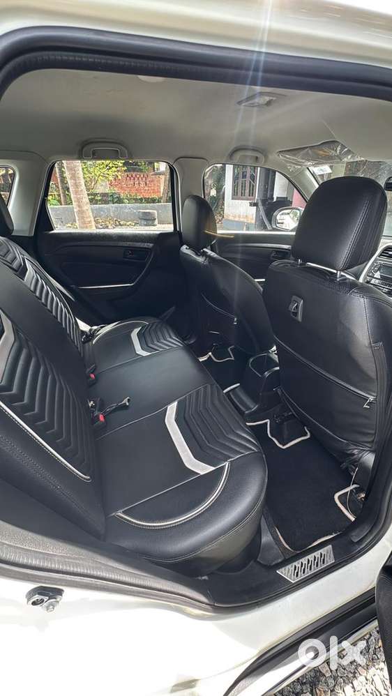 Maruti Brezza Diesel 2019