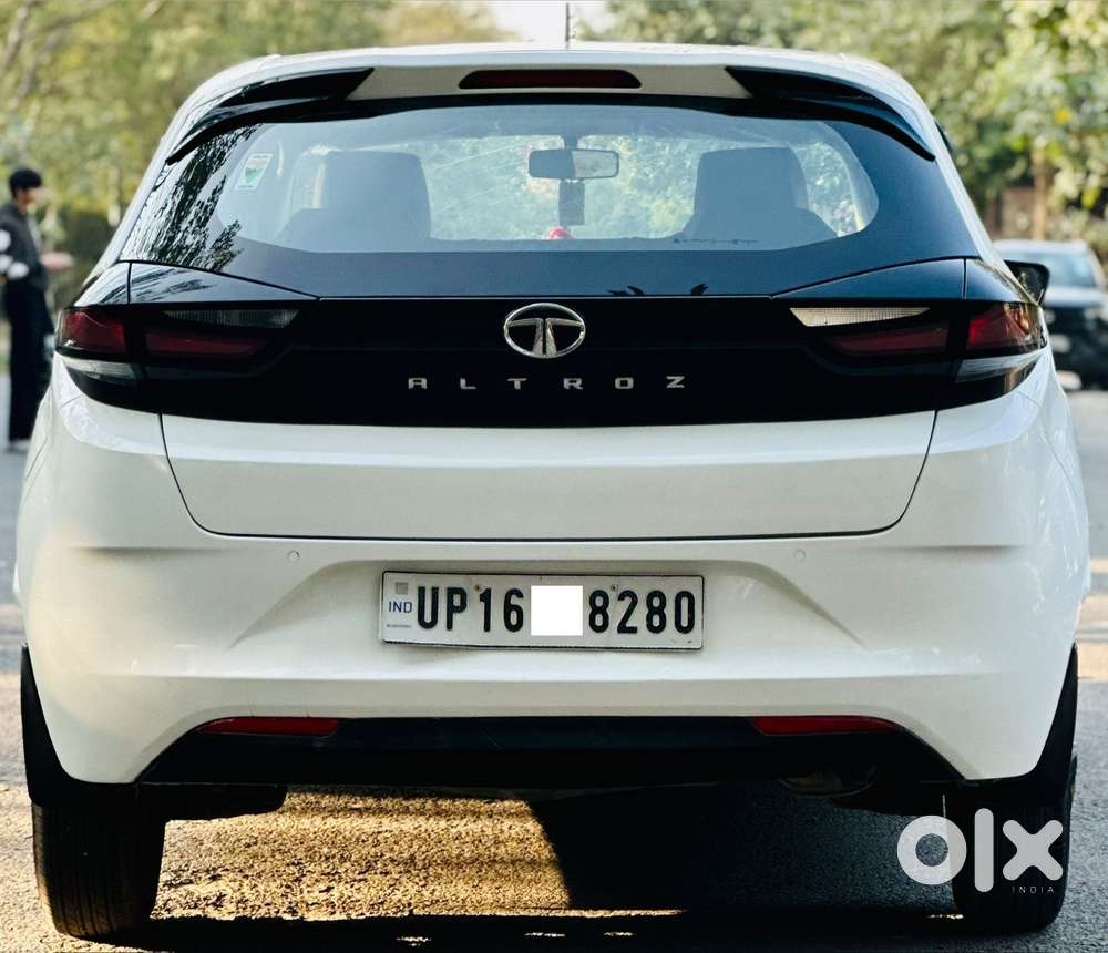 Tata Altroz 1.2 Xe, 2022, Petrol