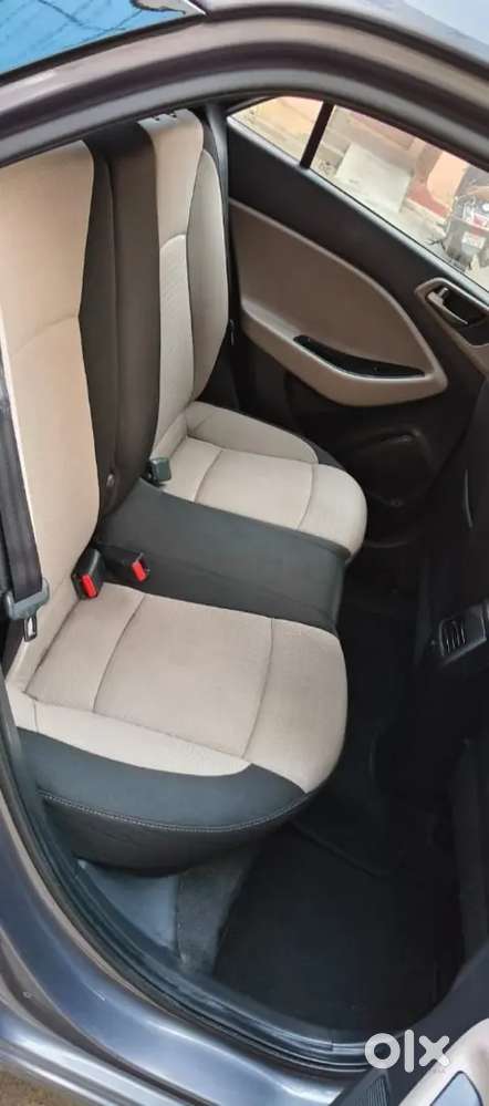 2016 Hyundai Elite I20 Asta (petrol, Manual) – Well Maintained