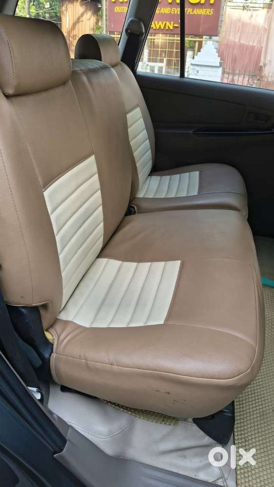 Toyota Innova 2012-2013 2.5 G (diesel) 8 Seater, 2015, Diesel