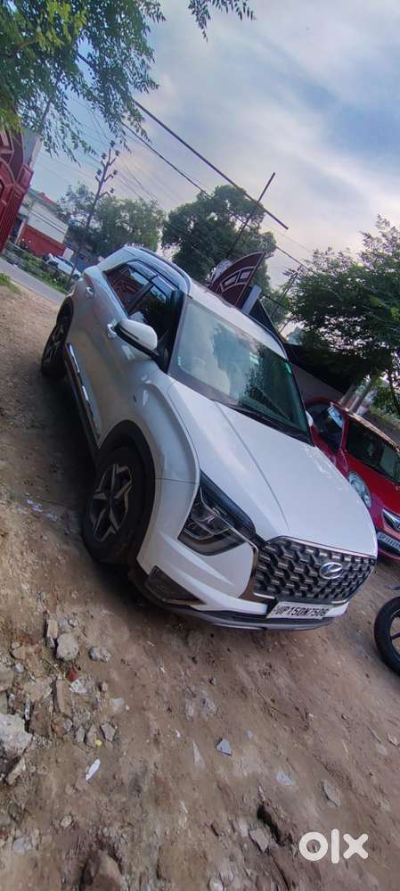 Hyundai Alcazar Signature (o) 7 Seater 1.5 Diesel At Adventure Dual ..