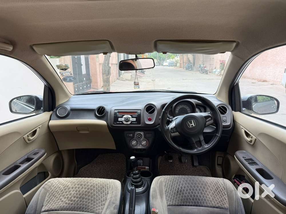Honda Brio Petrol 2012