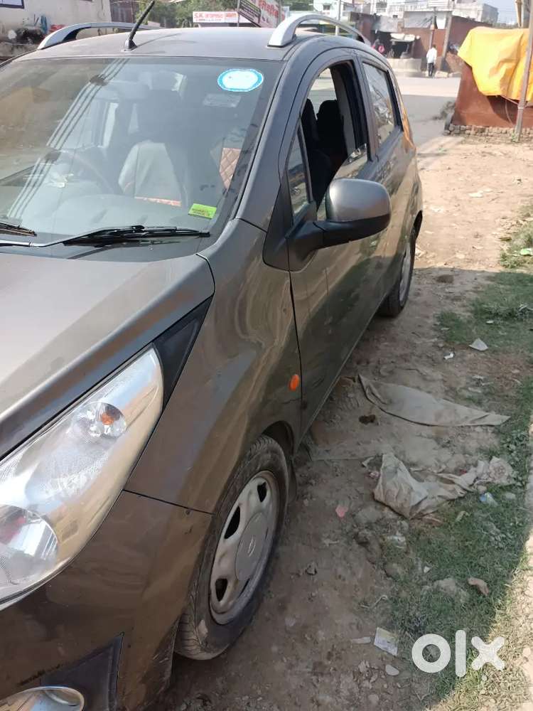 Chevrolet Beat Petrol 2012