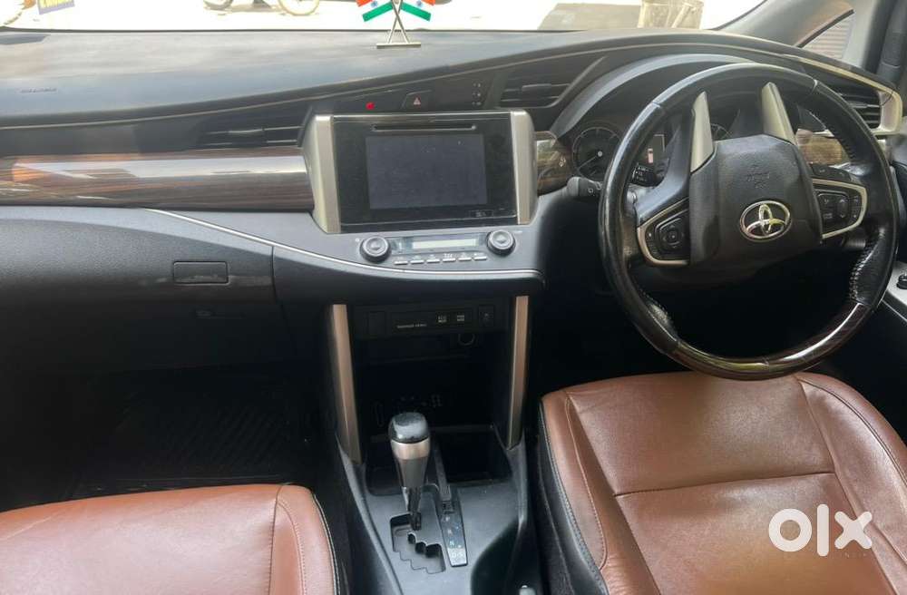 Toyota Innova Crysta 2017 Diesel 79900 Km Driven